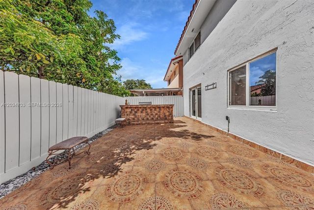5445 W 27th Lane, Hialeah, FL 33016