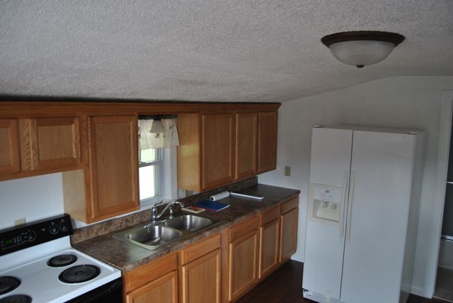 3011 Carrollton Road, Saginaw, MI 48604