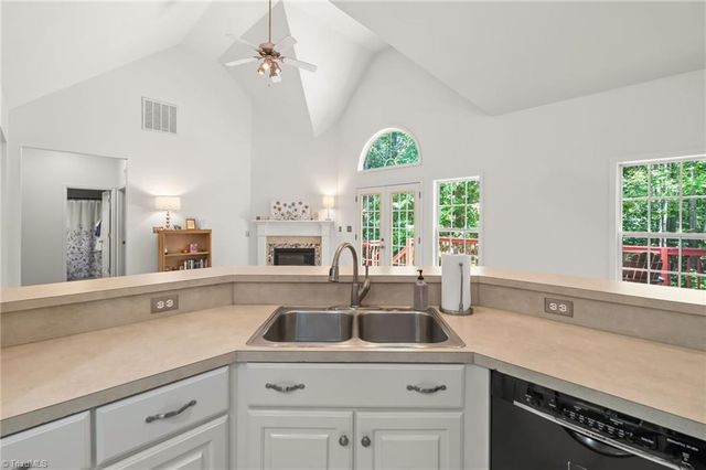 7702 Perthshire Drive, Oak Ridge, NC 27310