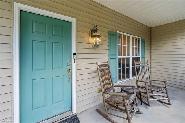 7702 Perthshire Drive, Oak Ridge, NC 27310
