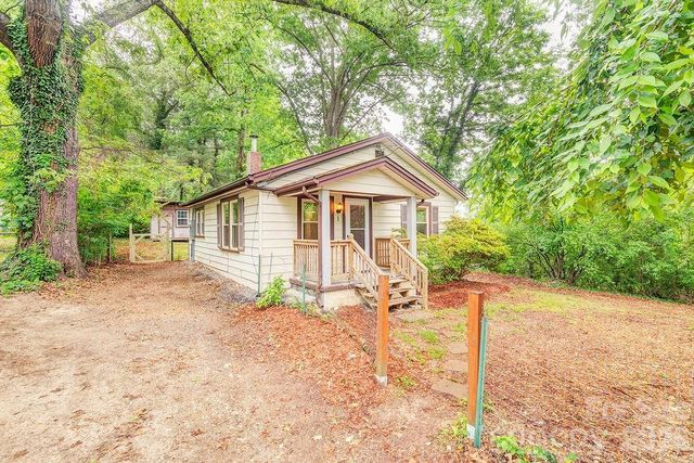 1 Narbeth Road, Asheville, NC 28806