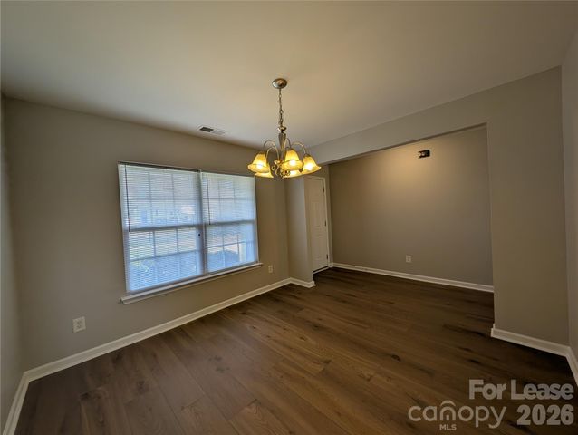 11307 Breezehill Lane, Charlotte, NC 28262