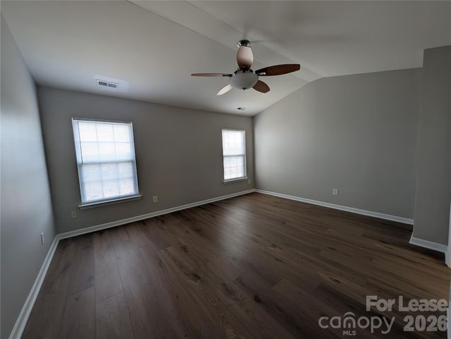 11307 Breezehill Lane, Charlotte, NC 28262