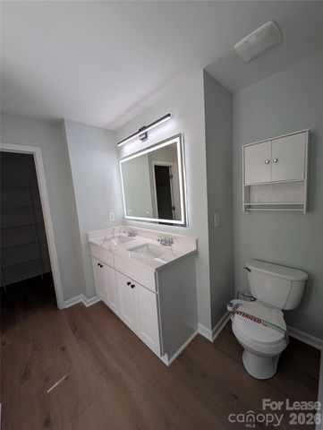 11307 Breezehill Lane, Charlotte, NC 28262