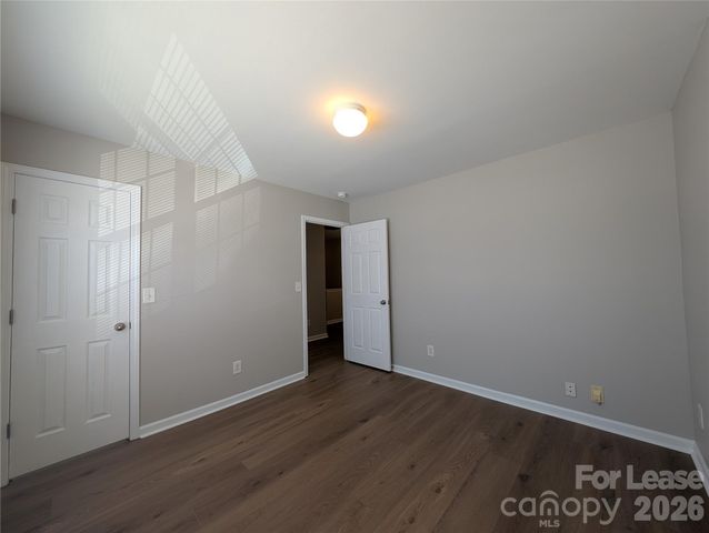 11307 Breezehill Lane, Charlotte, NC 28262