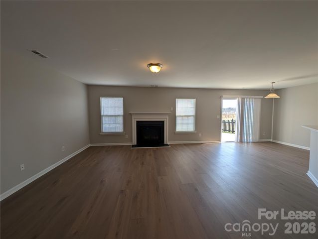 11307 Breezehill Lane, Charlotte, NC 28262