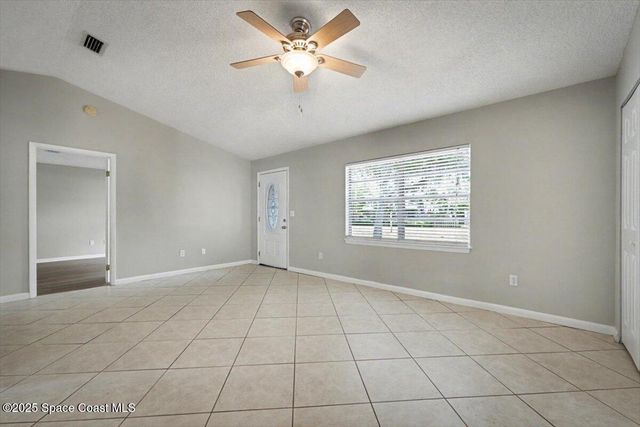 173 N Ridgewood Avenue, Ormond Beach, FL 32174