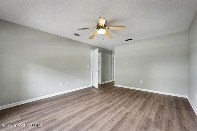 173 N Ridgewood Avenue, Ormond Beach, FL 32174