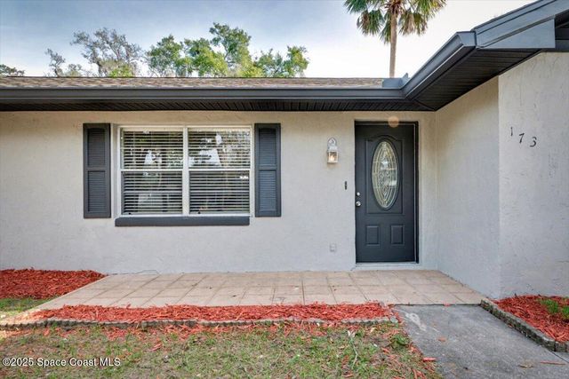 173 N Ridgewood Avenue, Ormond Beach, FL 32174