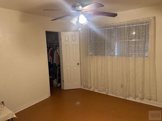 3503 Ave K, Galveston, TX 77550