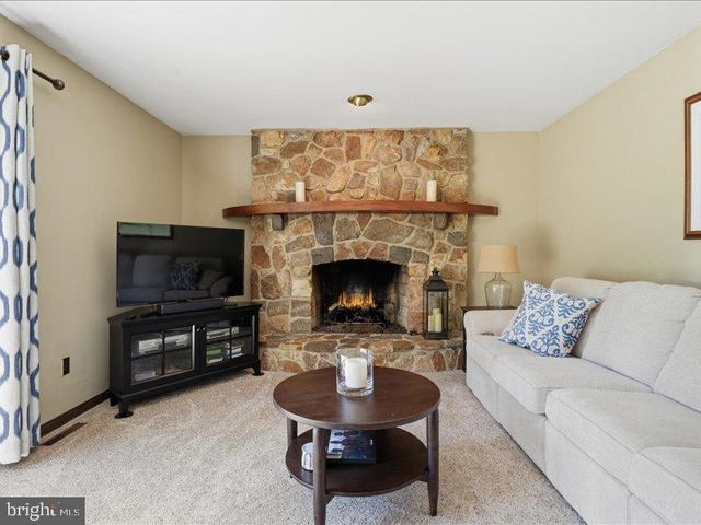 1645 BRACKENVILLE RD, Hockessin, DE 19707