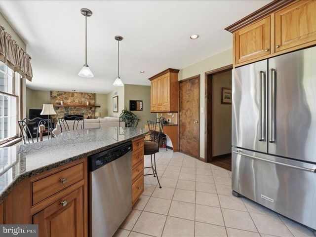1645 BRACKENVILLE RD, Hockessin, DE 19707
