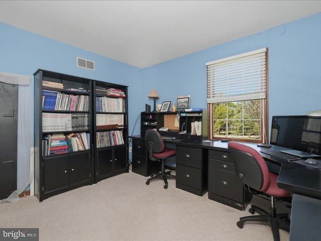 1645 BRACKENVILLE RD, Hockessin, DE 19707