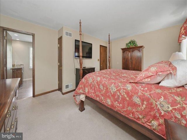 1645 BRACKENVILLE RD, Hockessin, DE 19707