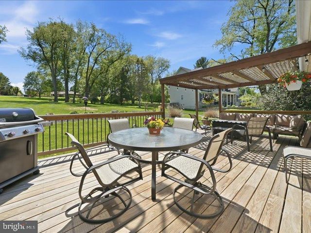 1645 BRACKENVILLE RD, Hockessin, DE 19707