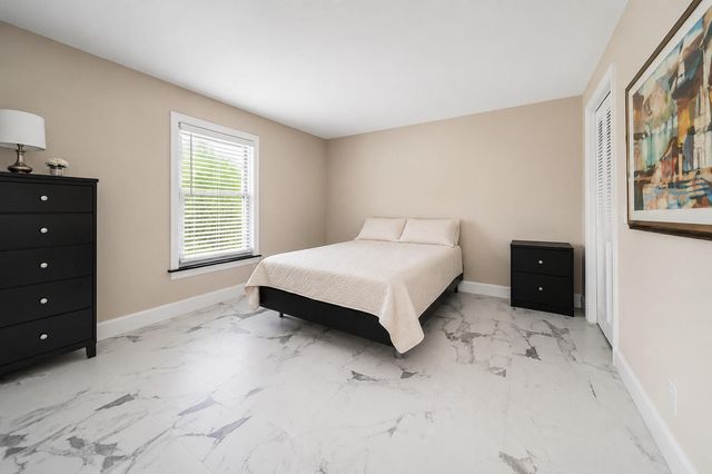 301 NW 26th Court, Wilton Manors, FL 33311