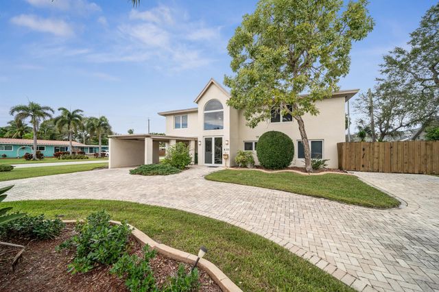 301 NW 26th Court, Wilton Manors, FL 33311
