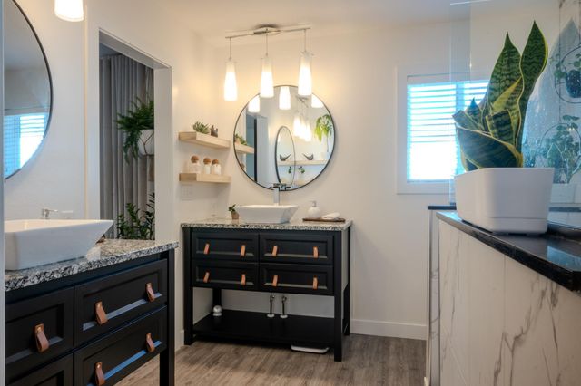 1814 Brentwood Court, West Fargo, ND 58078