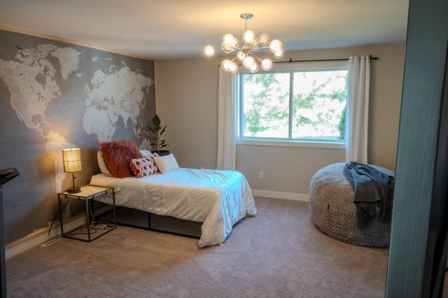 1814 Brentwood Court, West Fargo, ND 58078