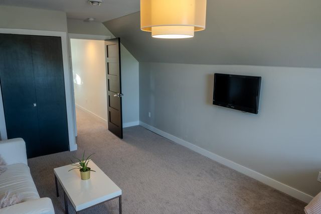 1814 Brentwood Court, West Fargo, ND 58078