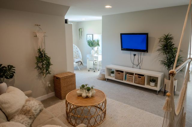 1814 Brentwood Court, West Fargo, ND 58078