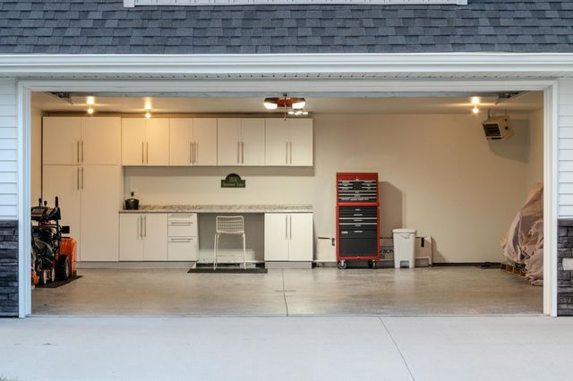 1814 Brentwood Court, West Fargo, ND 58078