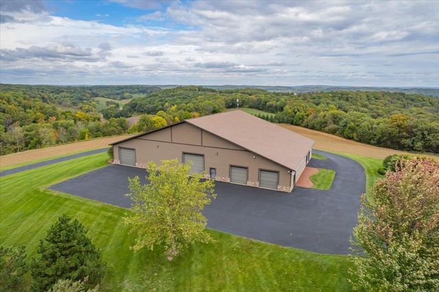 S10970 Butternut Road, Spring Green, WI 53588