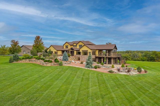 S10970 Butternut Road, Spring Green, WI 53588