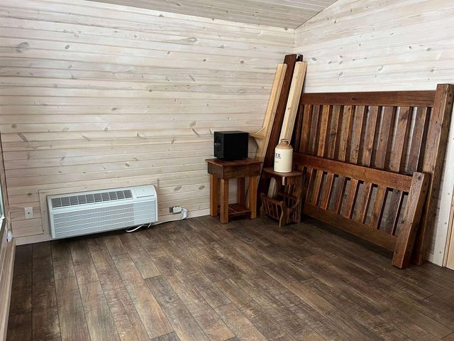 S10970 Butternut Road, Spring Green, WI 53588