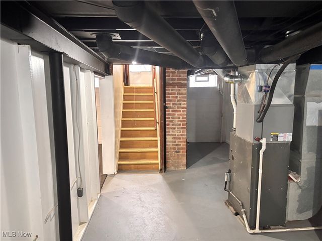 27175 Cameron Avenue, Euclid, OH 44132