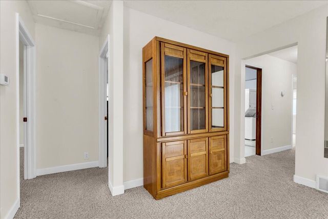 1177 Glendale Street, Burton, MI 48509