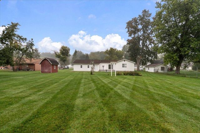 1177 Glendale Street, Burton, MI 48509