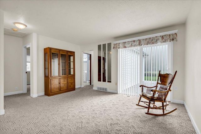 1177 Glendale Street, Burton, MI 48509
