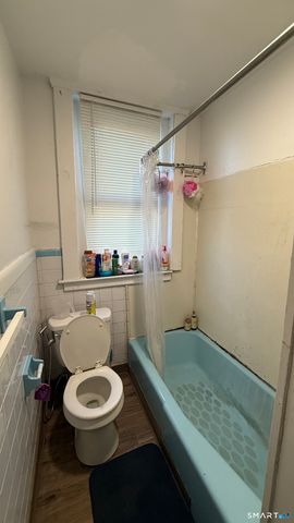 155 Lamson Street, West Haven, CT 06516