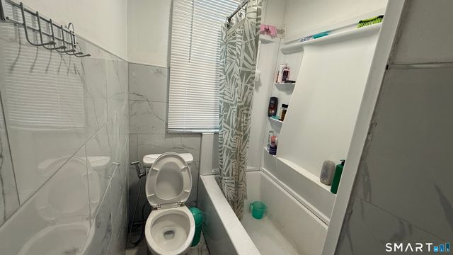 155 Lamson Street, West Haven, CT 06516