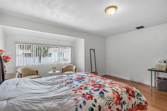 8256 NW 9th Court 2, Plantation, FL 33324