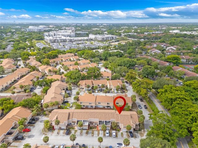 8256 NW 9th Court 2, Plantation, FL 33324