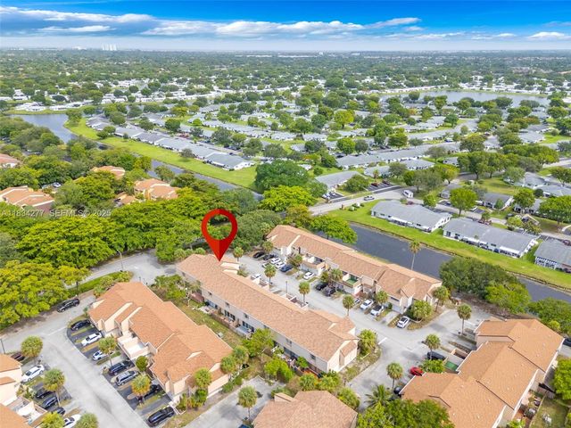 8256 NW 9th Court 2, Plantation, FL 33324