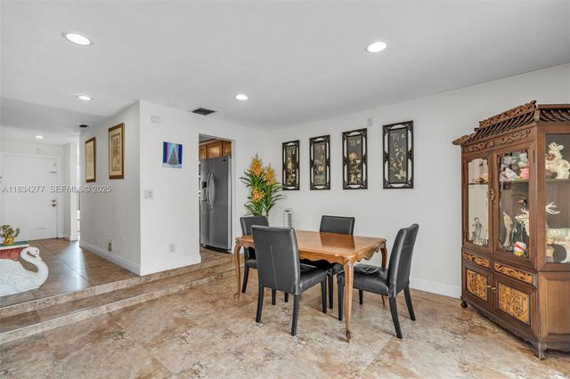 8256 NW 9th Court 2, Plantation, FL 33324