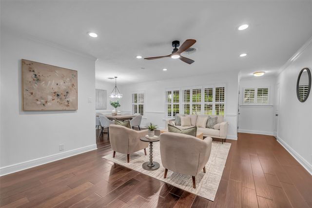8702 Ilona Lane, Houston, TX 77025