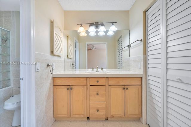 1301 SW 124th Ct 20-A, Miami, FL 33184