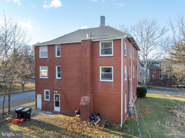 440 W FOSTER AVE, State College, PA 16801