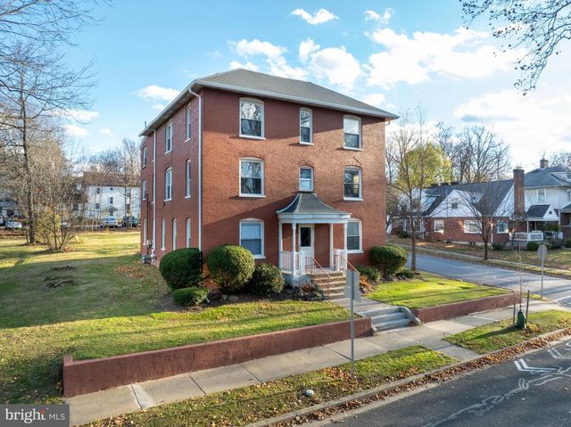 440 W FOSTER AVE, State College, PA 16801
