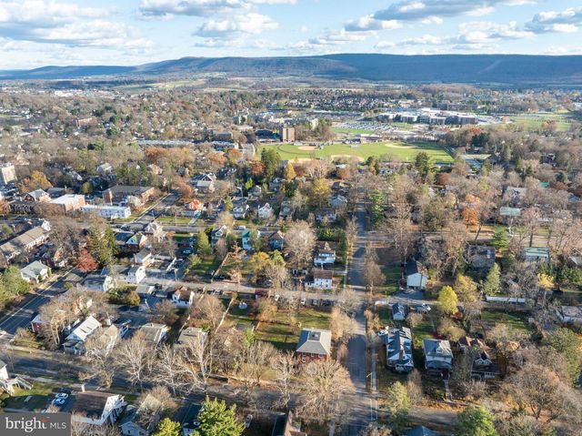 440 W FOSTER AVE, State College, PA 16801