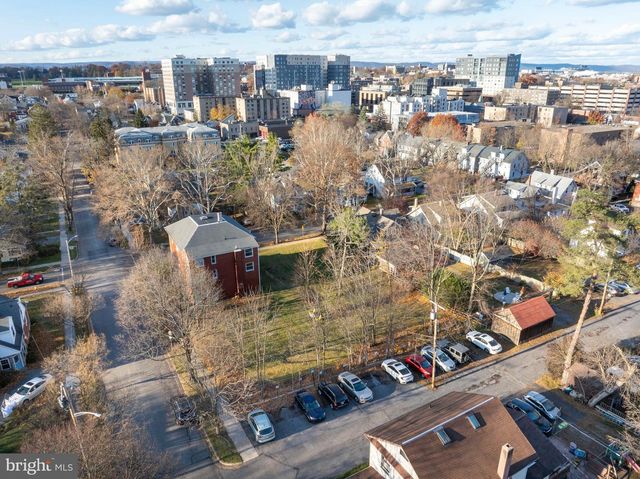 440 W FOSTER AVE, State College, PA 16801