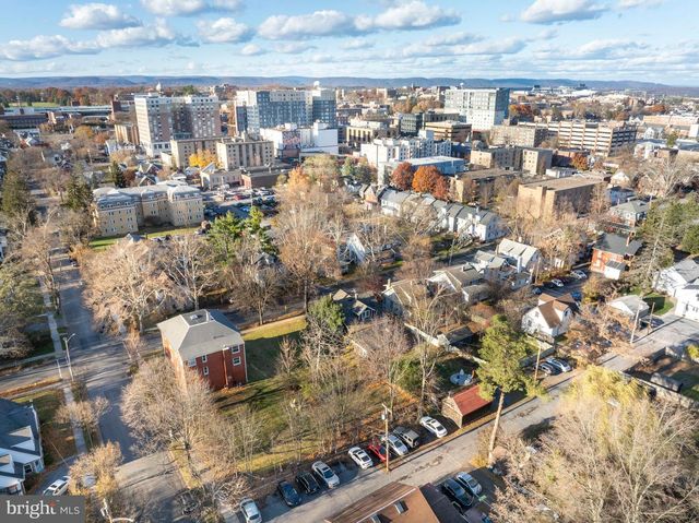 440 W FOSTER AVE, State College, PA 16801