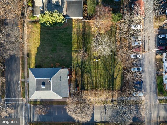 440 W FOSTER AVE, State College, PA 16801