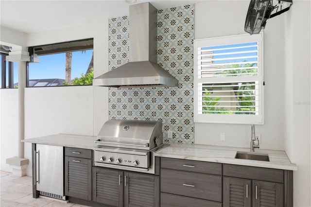309 S STONE BRIAR CREEK DRIVE, Venice, FL 34292