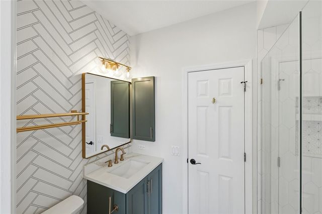 309 S STONE BRIAR CREEK DRIVE, Venice, FL 34292