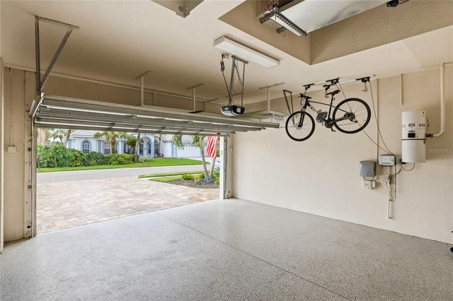 309 S STONE BRIAR CREEK DRIVE, Venice, FL 34292